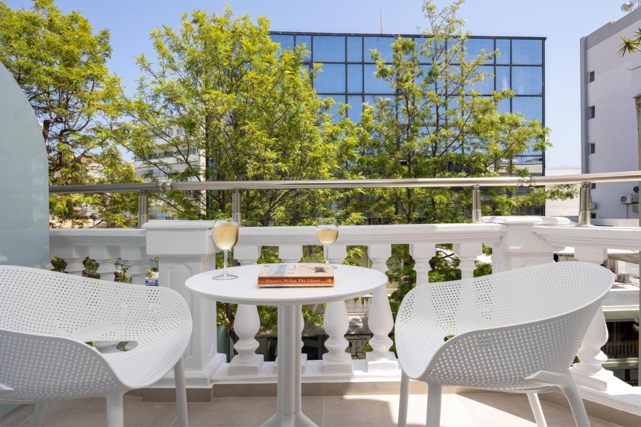 Deluxe Doppel-/Zweibettzimmer mit Balkon